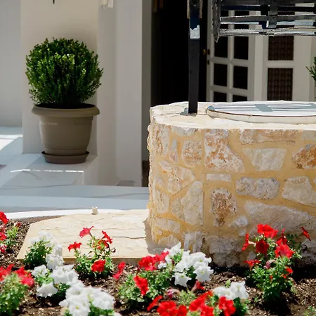 Iris Garden Retreat Apartahotel