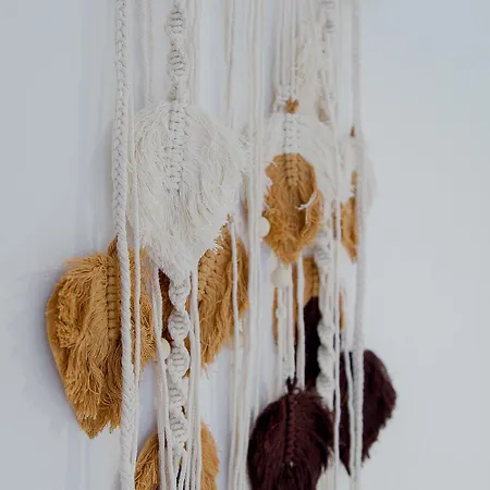 شقة Iris Garden Retreat *