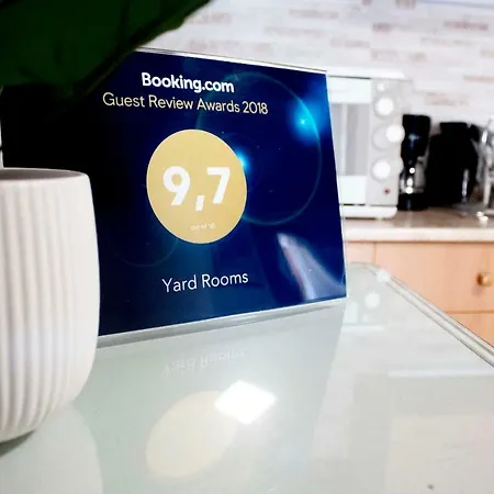 Iris Garden Retreat شقة