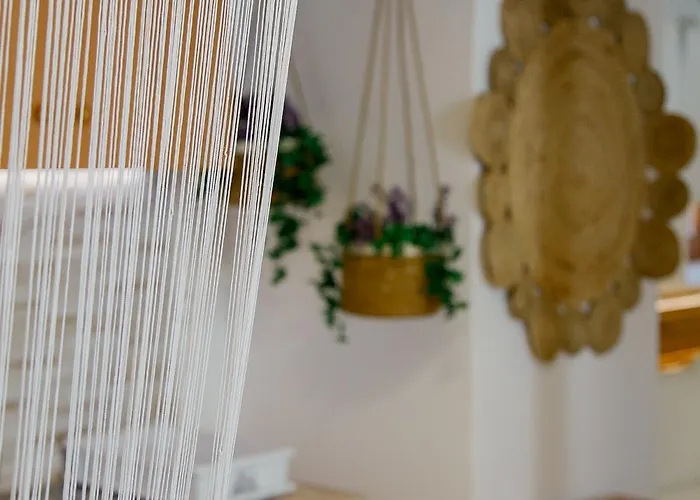 Iris Garden Retreat Апартаменты *