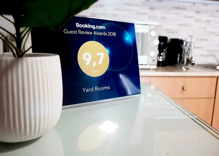 Iris Garden Retreat Διαμέρισμα